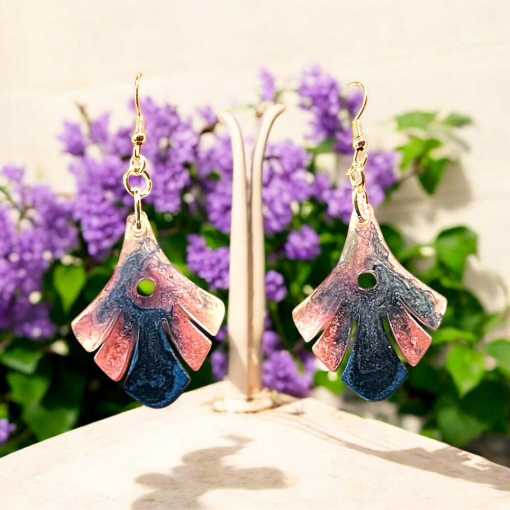 Seabird Inspired/Handmade Resin Abstract Leaf Dangle Earrings - Picture 1 of 2